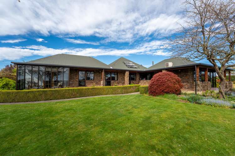 63 Rosewill Valley Road_0