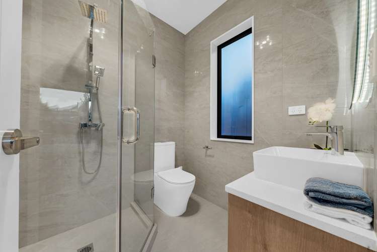 14 RONGOA MAORI WAY Pukekohe_15