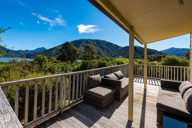 780 Queen Charlotte Drive Havelock_1