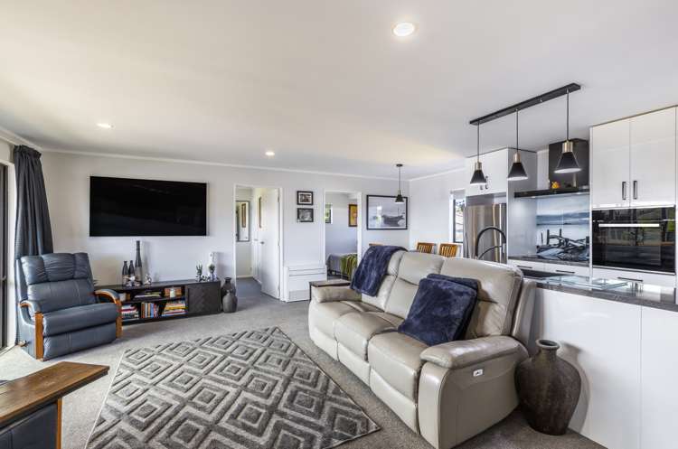 6 Turangitukua Terrace Kuratau_7