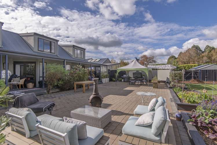 1699 Cust Road Cust_15