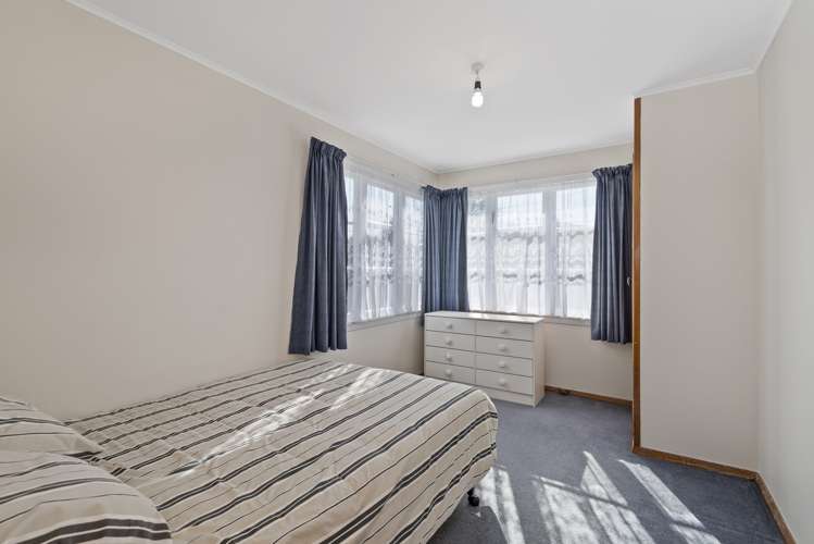 111 Springs Road Hornby_5