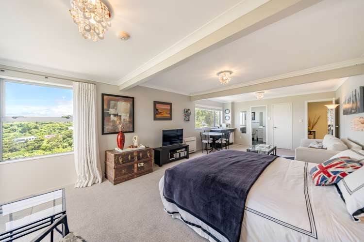 90 Dowse Drive Maungaraki_31