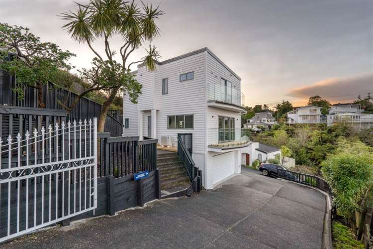 3/433a East Coast Road Mairangi Bay_18