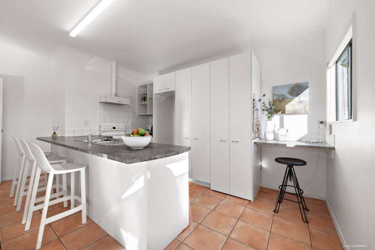 222C Moore Street Howick_7
