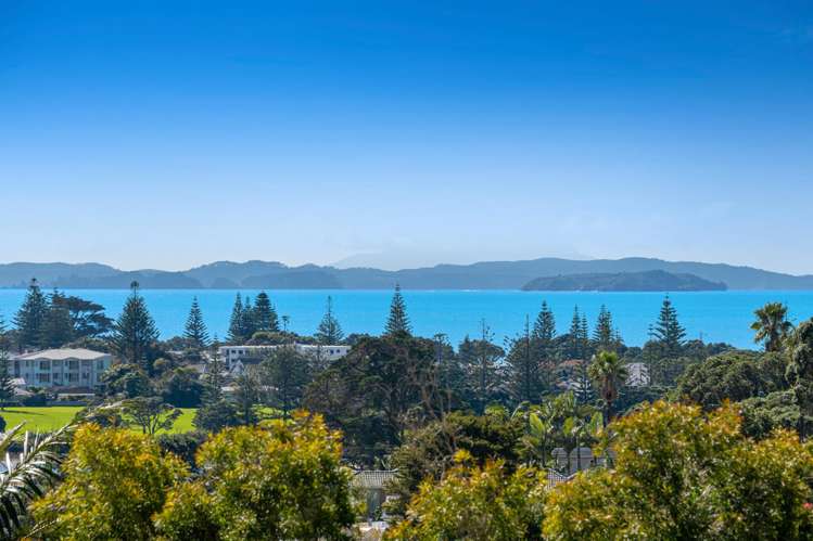 13 Moffat Road Red Beach_21