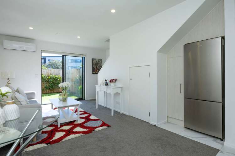 6/81 Kervil Avenue Te Atatu Peninsula_2