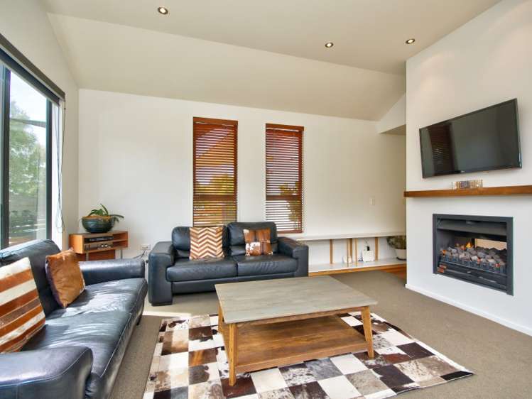 2a Amber Close Arthurs Point_5