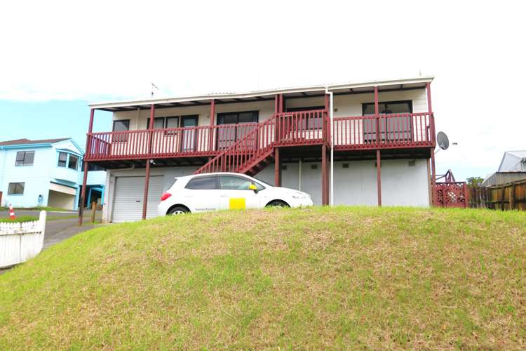 15A Halleys Place Mount Roskill_13