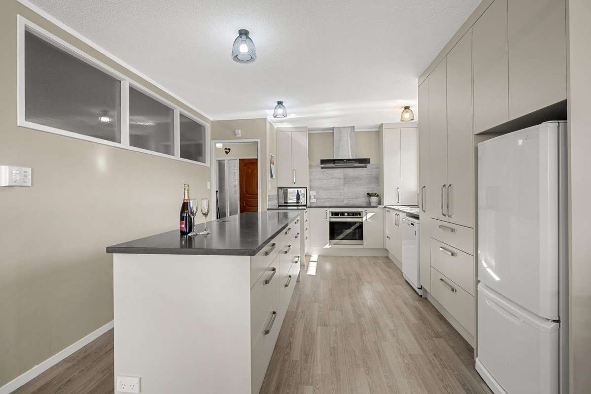 6 Upper Wainui Road_5
