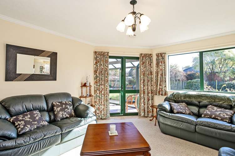 23 Glenroy Park Drive Waikiwi_12