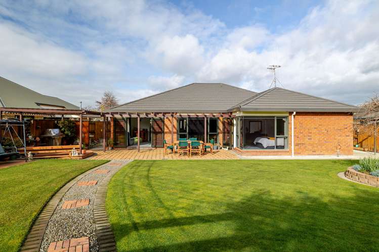 62 Royal Oak Drive Kelvin Grove_25