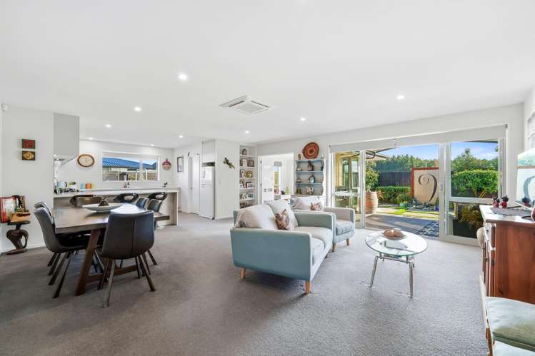 16 Cassini Place_2