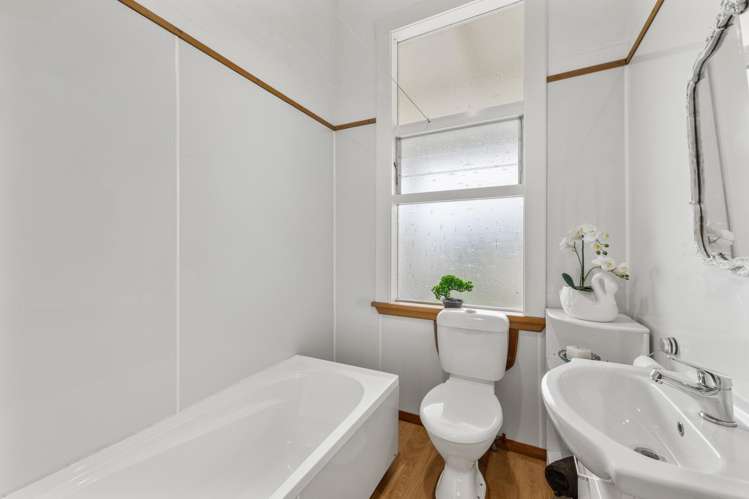 13 Dillons Point Road Islington_15