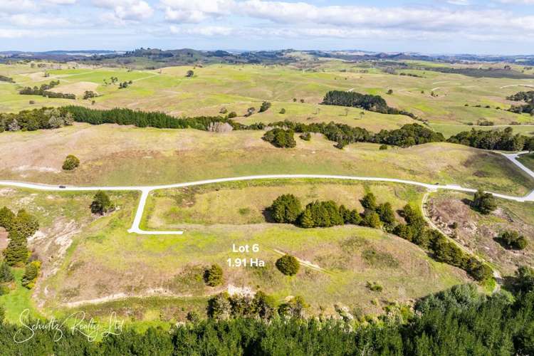 Whakapirau Road Maungaturoto_17