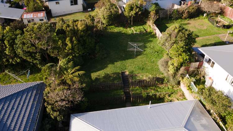 8 Brooker Grove Newlands_11