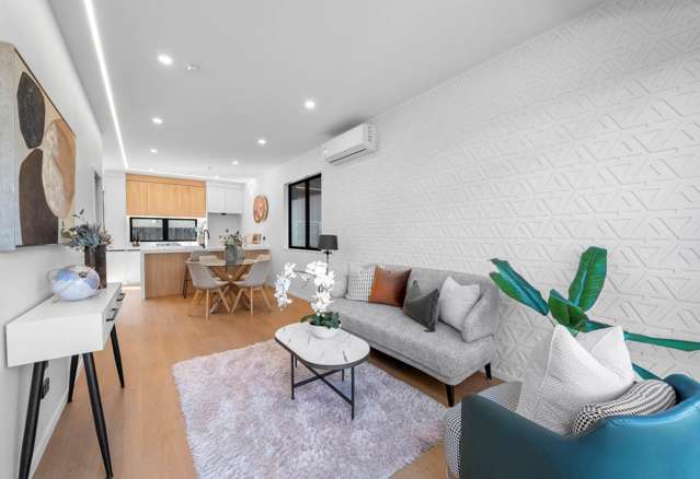 4/32 Bradbury Road Botany Downs_2