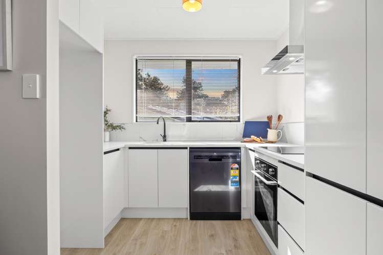 8A Alidade Place Massey_7