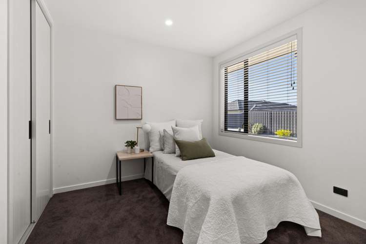10 Meech Way Frimley_23