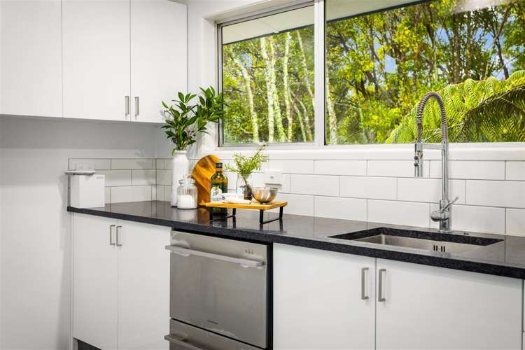 10 Wirihana Road Titirangi_17