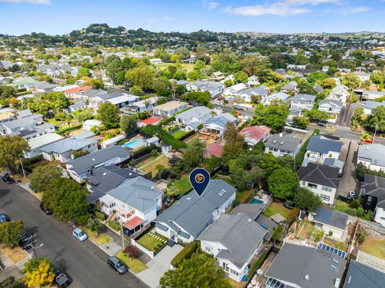 132 Peary Road Mt Eden_7