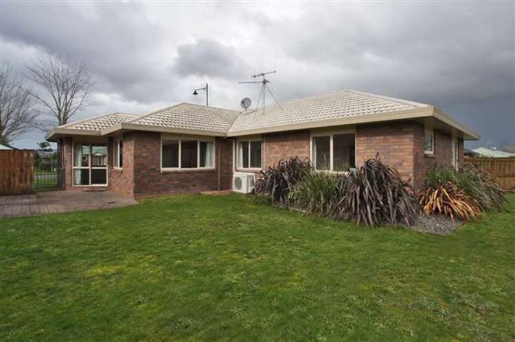 22 Farnborough Drive Nawton_12