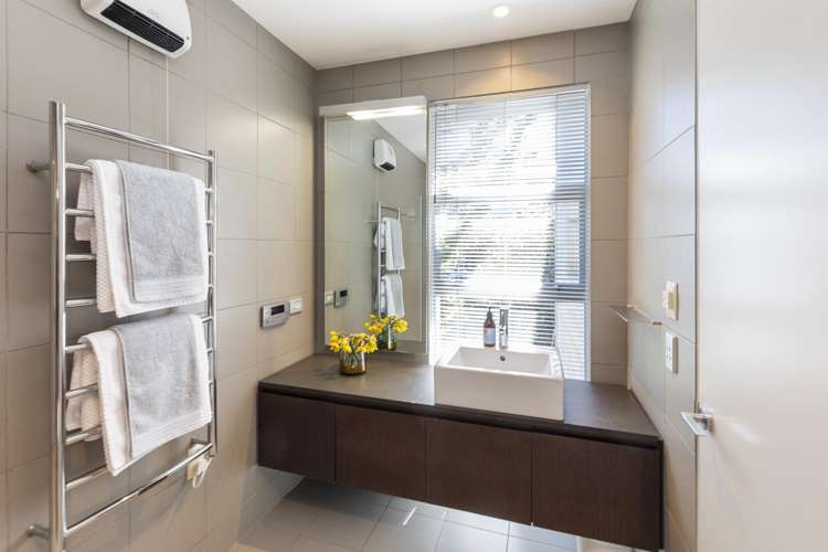 9 Cox Street Merivale_15
