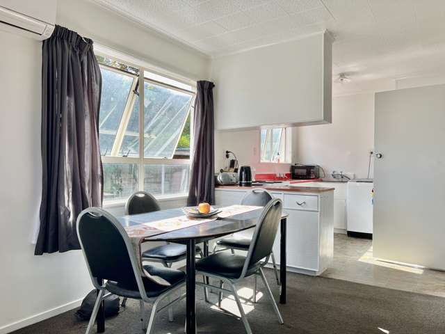 5/133 Malfroy Road Victoria_2
