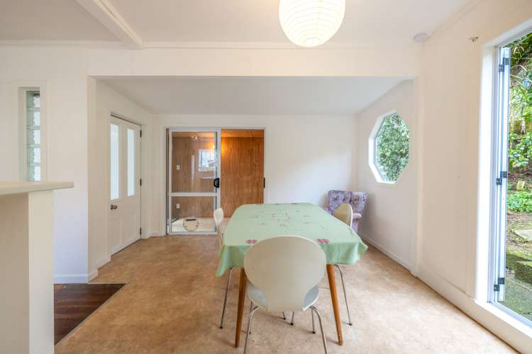 53 Whakarite Road Ostend_11