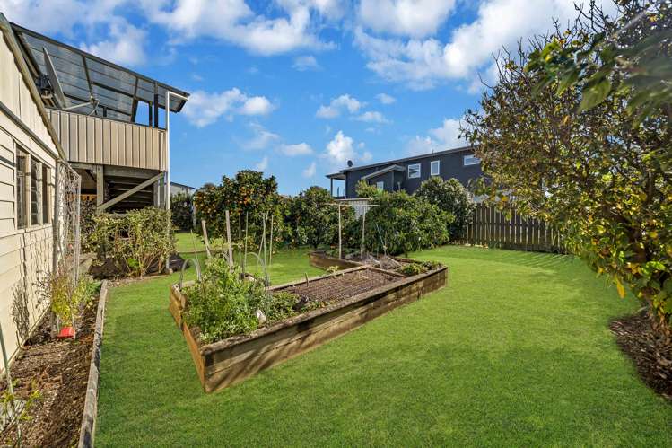 22 Aputa Avenue Te Puru_18