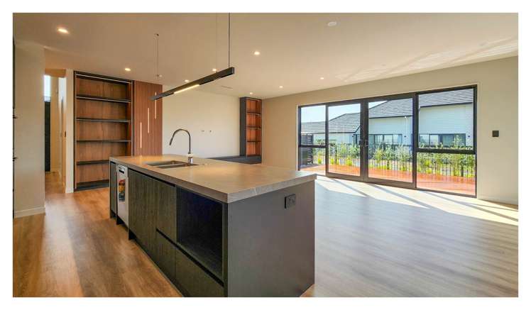 95 Parish Drive Wainui_14