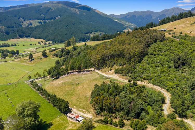 1118 Queen Charlotte Drive Queen Charlotte Sound_25