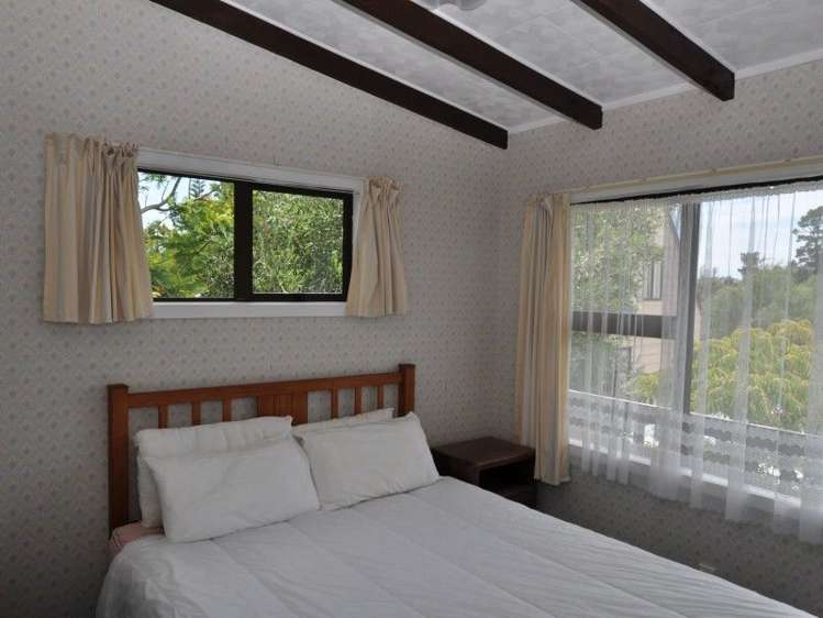 4 Given Grove Pauanui_11