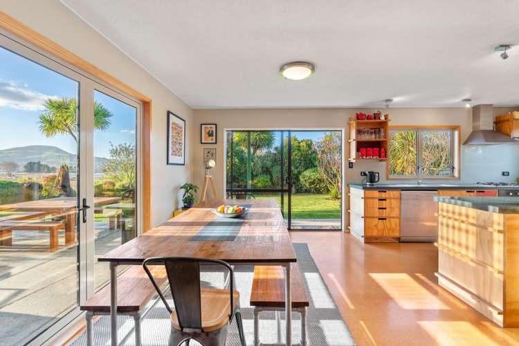 1440 Coast Road Karitane_11