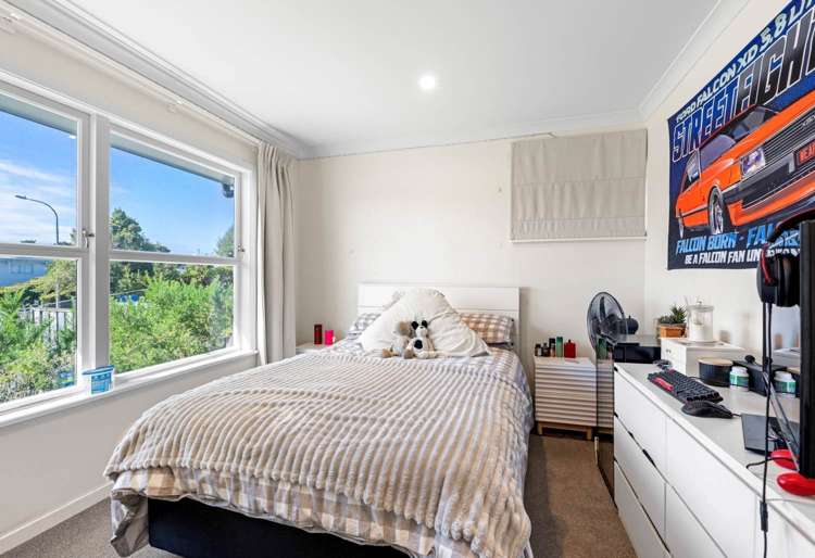 11 Quibray Place Botany Downs_7