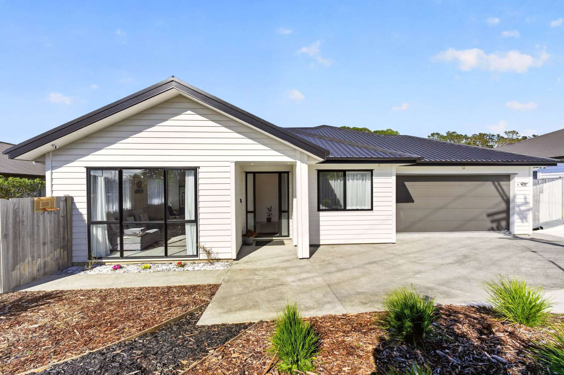 83 Muriwai Road Waimauku_0