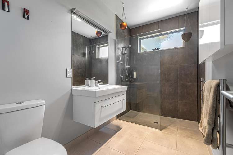 29 Royal Ascot Drive Papamoa_23