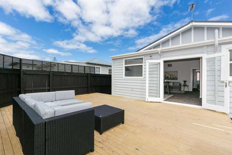 104 Randwick Road Moera_17