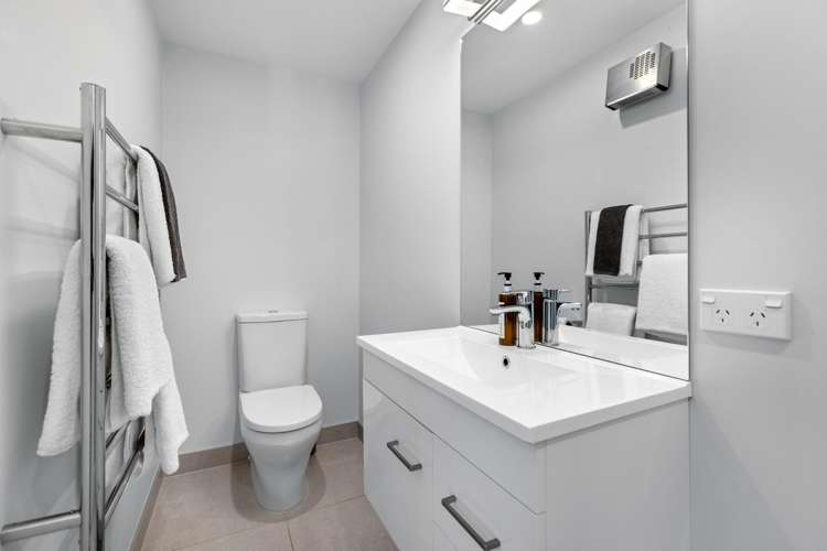 12 Daytona Avenue Cromwell_14