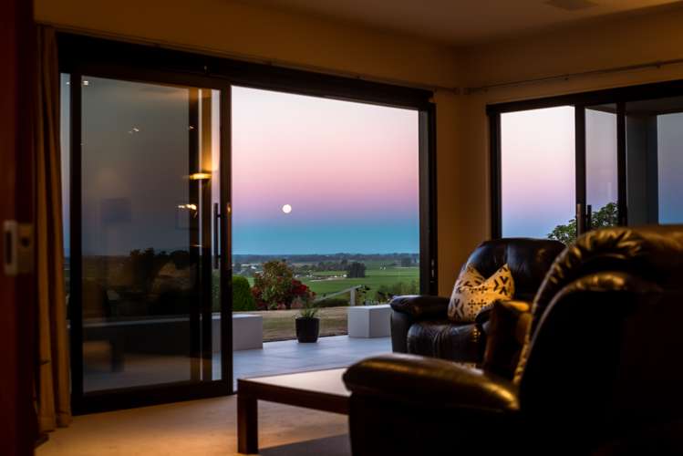 121 Marlborough Ridge Drive Fairhall_2