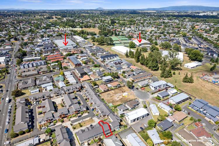 71 Chiefs Court Hamilton East_12