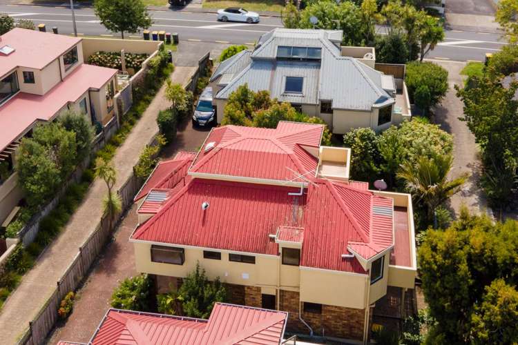 2/18 Killarney Street Takapuna_5