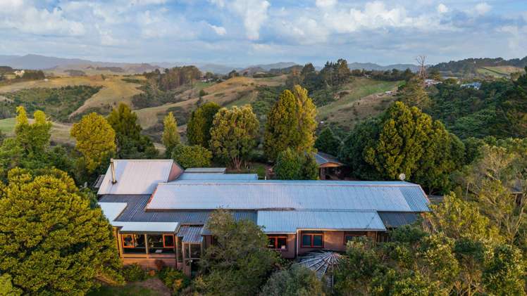 637 Paparata Road Bombay_1