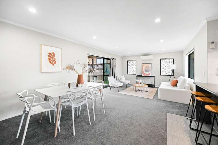 117 Barrington Drive_4