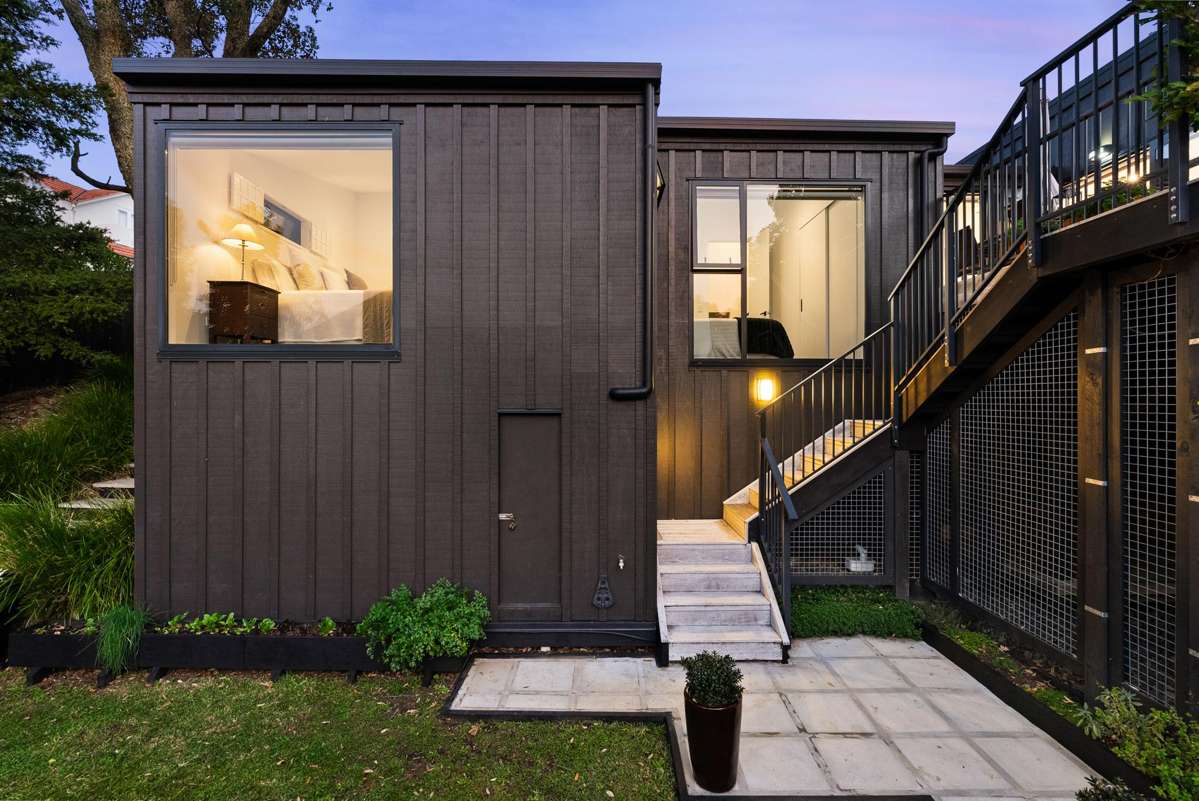 112B Coates Avenue_0