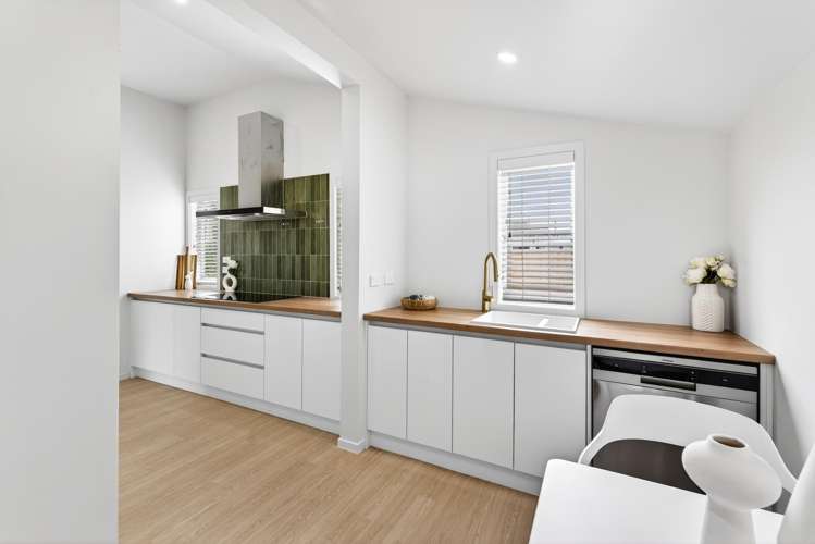 9 Wordsworth Crescent Maraenui_11