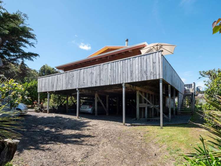 6 Kokohuia Road Omapere_28