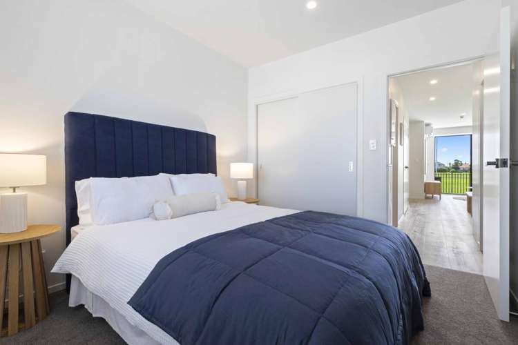 2-8 Alamein Terrace Mount Albert_14