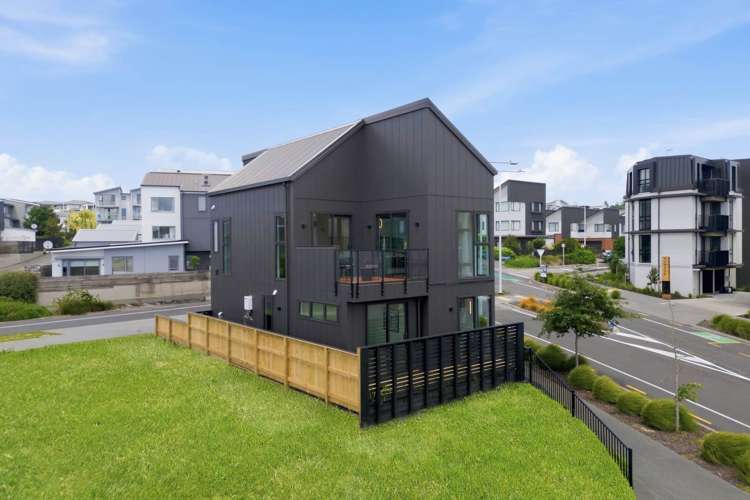 2 Kiokio Street Long Bay_21