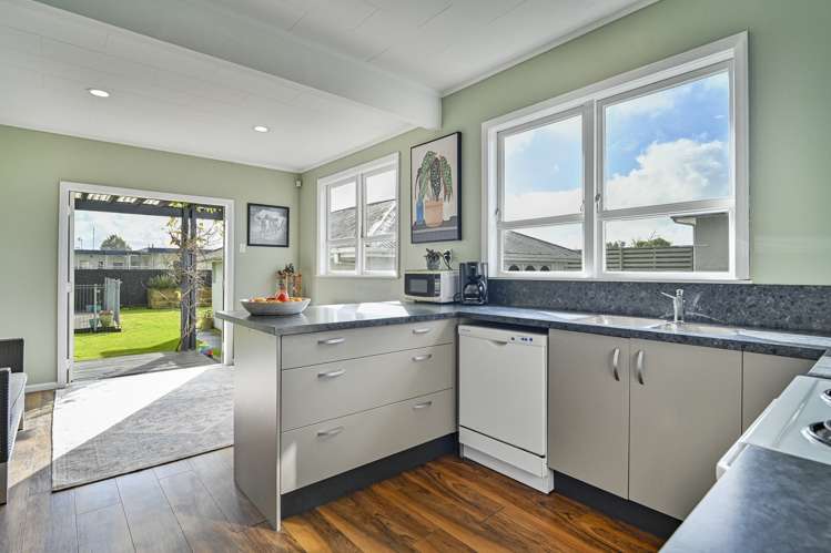 905 Jervois Place Mayfair_10